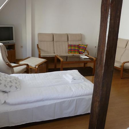 Hotel U Apostola Jevíčko Exteriör bild