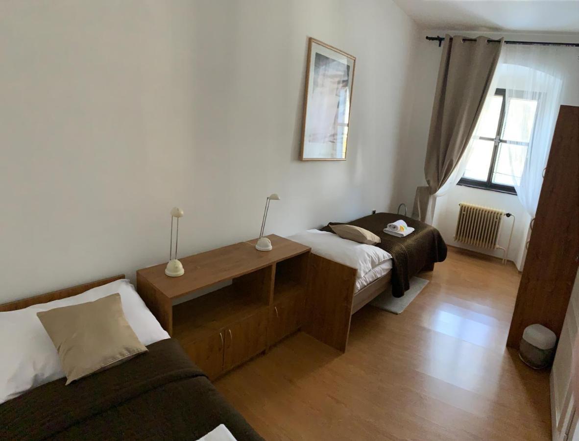 Hotel U Apostola Jevíčko Exteriör bild