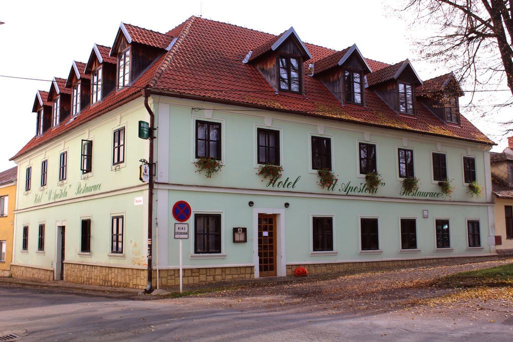 Hotel U Apostola Jevíčko Exteriör bild